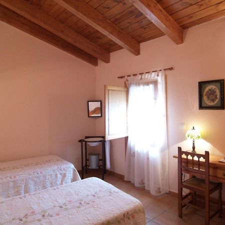 Casa Javier Guest House Rodellar ภายนอก รูปภาพ
