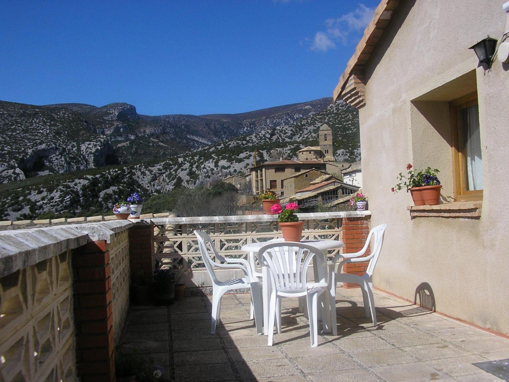 Casa Javier Guest House Rodellar ภายนอก รูปภาพ